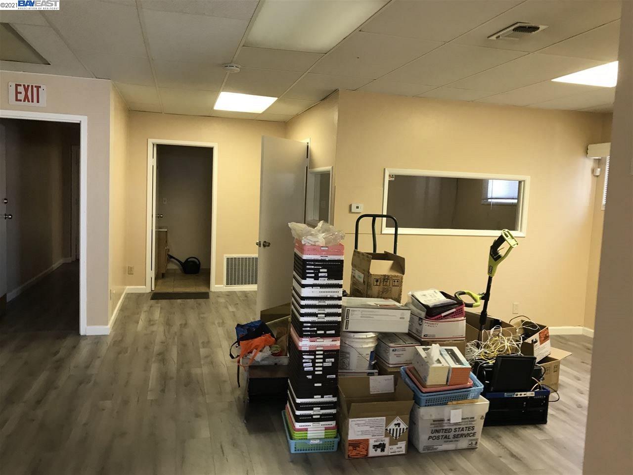 579 Macarthur Blvd, SAN LEANDRO, California 94577, ,Comm Industrial For Sale,For Sale,Macarthur Blvd,40965285
