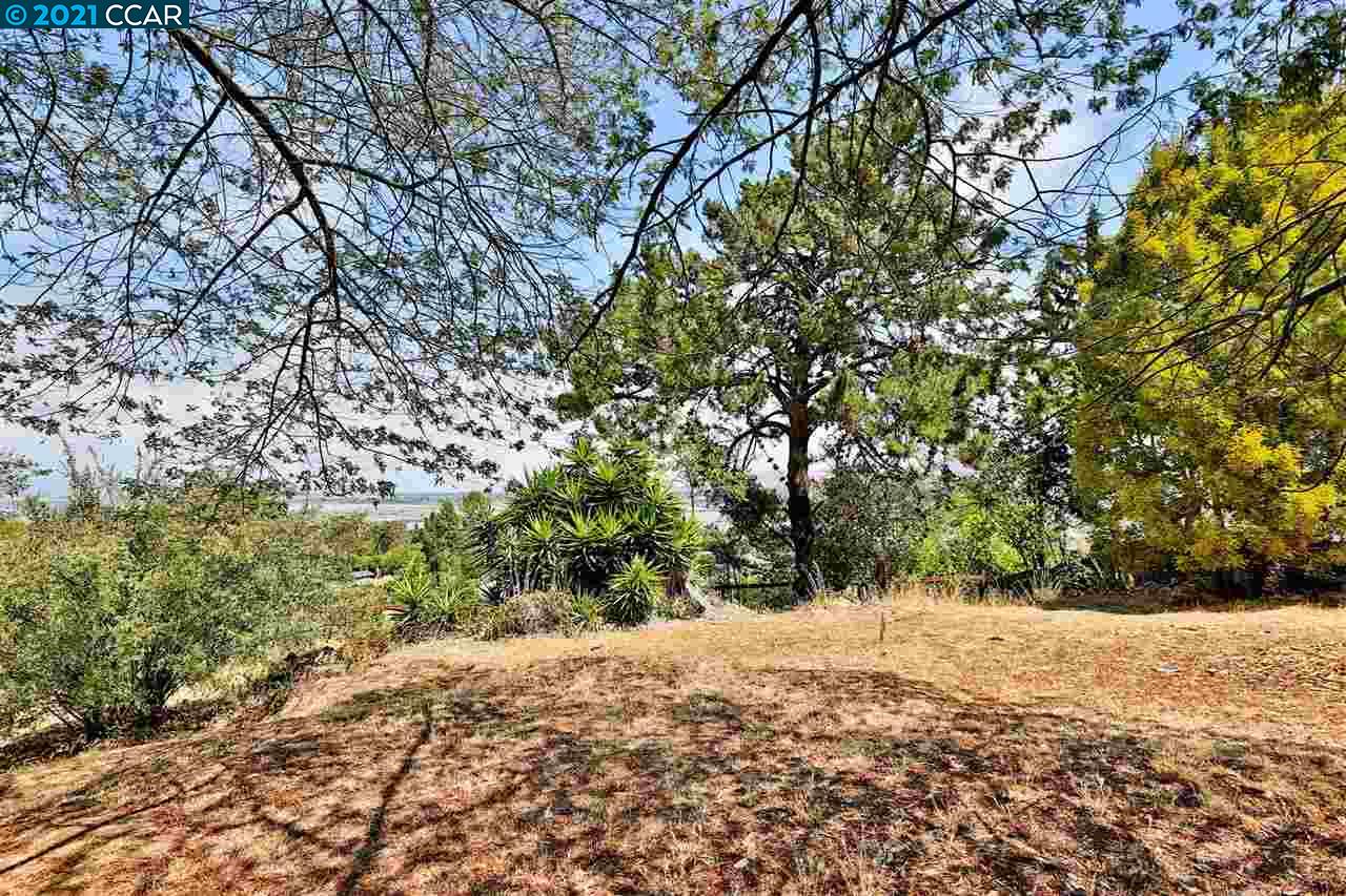 75 FREY PLACE, VALLEJO, California 94590, ,Lots And Land,For Sale,FREY PLACE,40965290