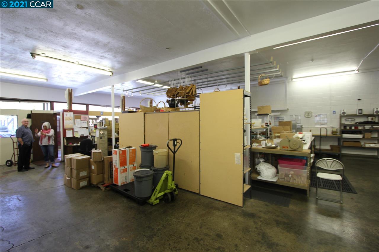 3477 Golden Gate Way, LAFAYETTE, California 94549, ,Comm Industrial For Sale,For Sale,Golden Gate Way,40965296