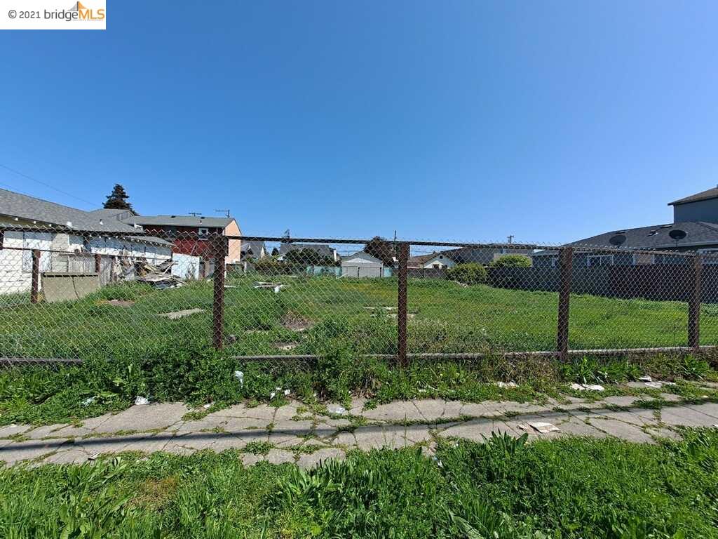 7th St, RICHMOND, California 94801, ,Lots And Land,For Sale,7th St,40965308