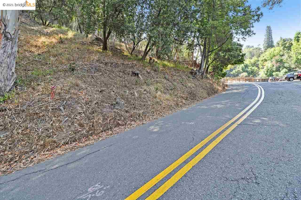 Thornhill Dr, OAKLAND, California 94611, ,Lots And Land,For Sale,Thornhill Dr,40965316