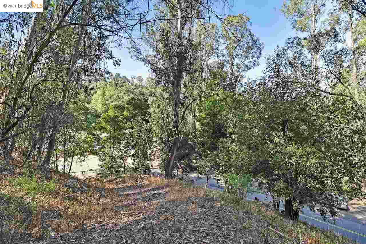 Thornhill Dr, OAKLAND, California 94611, ,Lots And Land,For Sale,Thornhill Dr,40965316