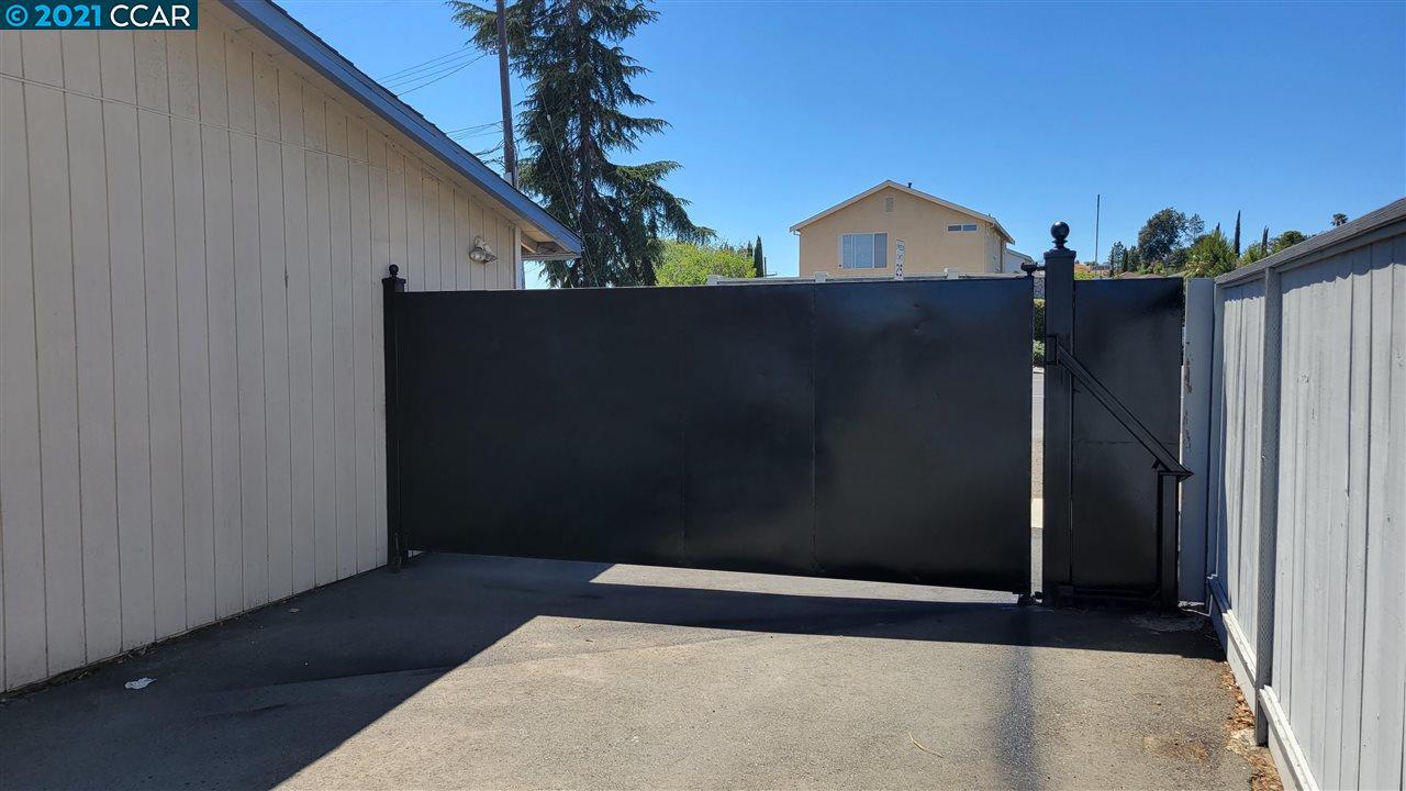 251 Arthur Rd, MARTINEZ, California 94553, ,Comm Industrial For Lease,For Rent,Arthur Rd,40965313