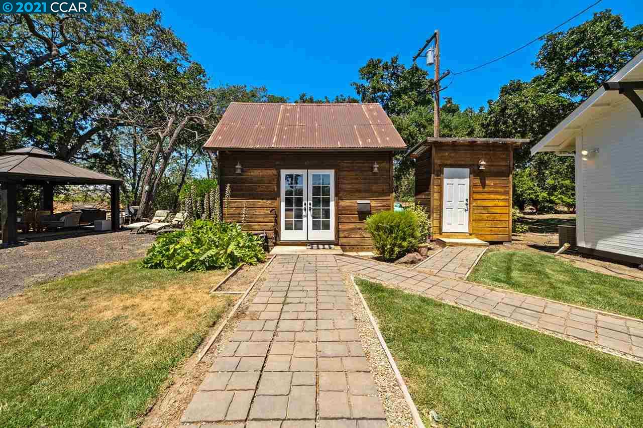 2878 B Mankas Corner Rd, FAIRFIELD, California 94534, ,Lots And Land,For Sale,Mankas Corner Rd,40975671