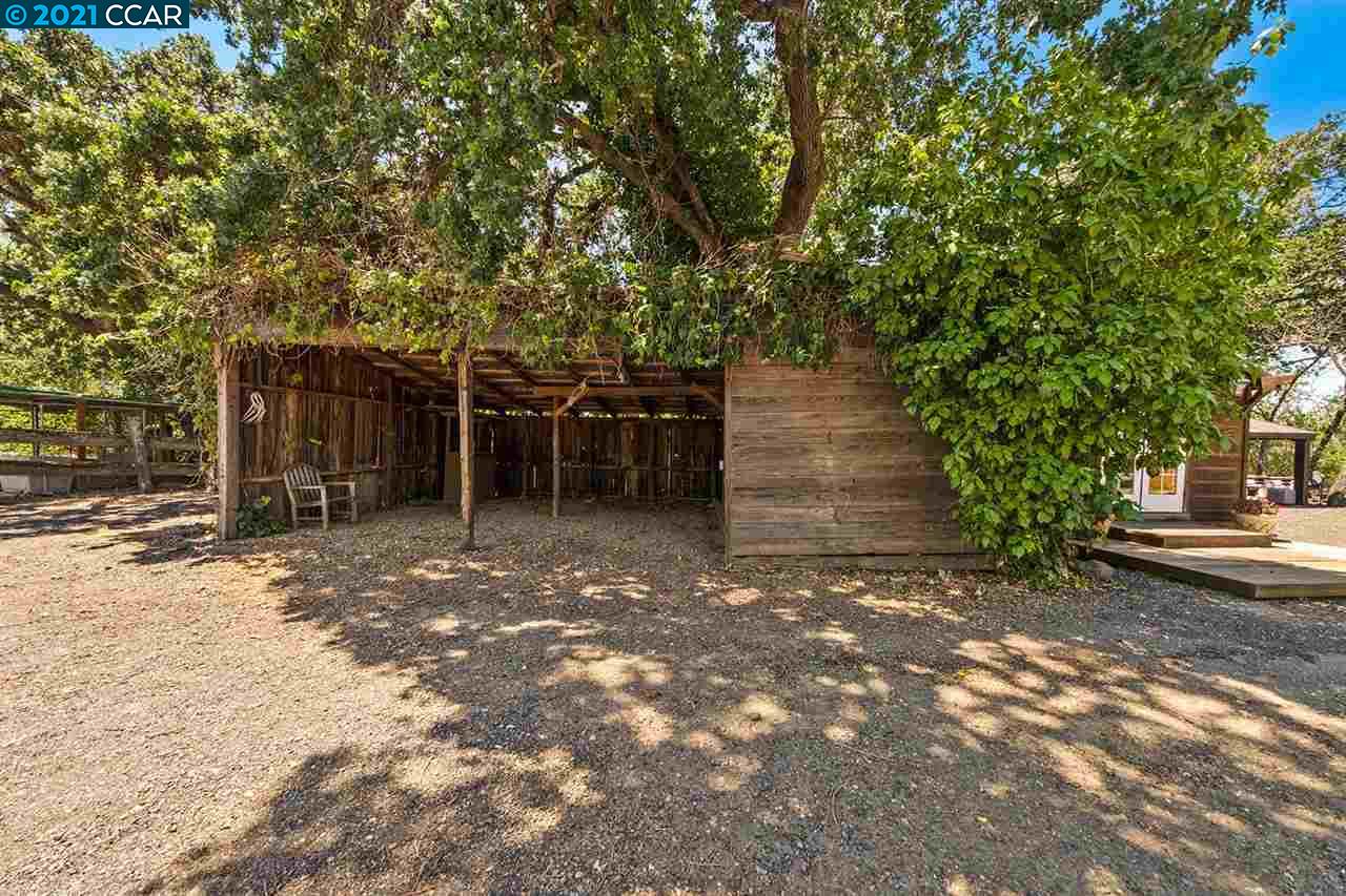 2878 B Mankas Corner Rd, FAIRFIELD, California 94534, ,Lots And Land,For Sale,Mankas Corner Rd,40975671