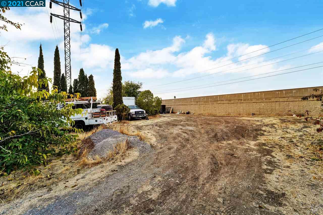 2102 Paige Ct, PITTSBURG, California 94565, ,Lots And Land,For Sale,Paige Ct,40965386