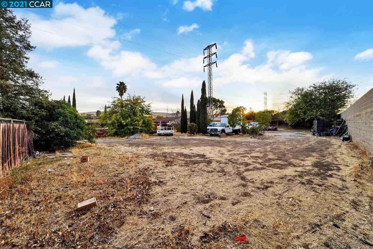 2102 Paige Ct, PITTSBURG, California 94565, ,Lots And Land,For Sale,Paige Ct,40965386