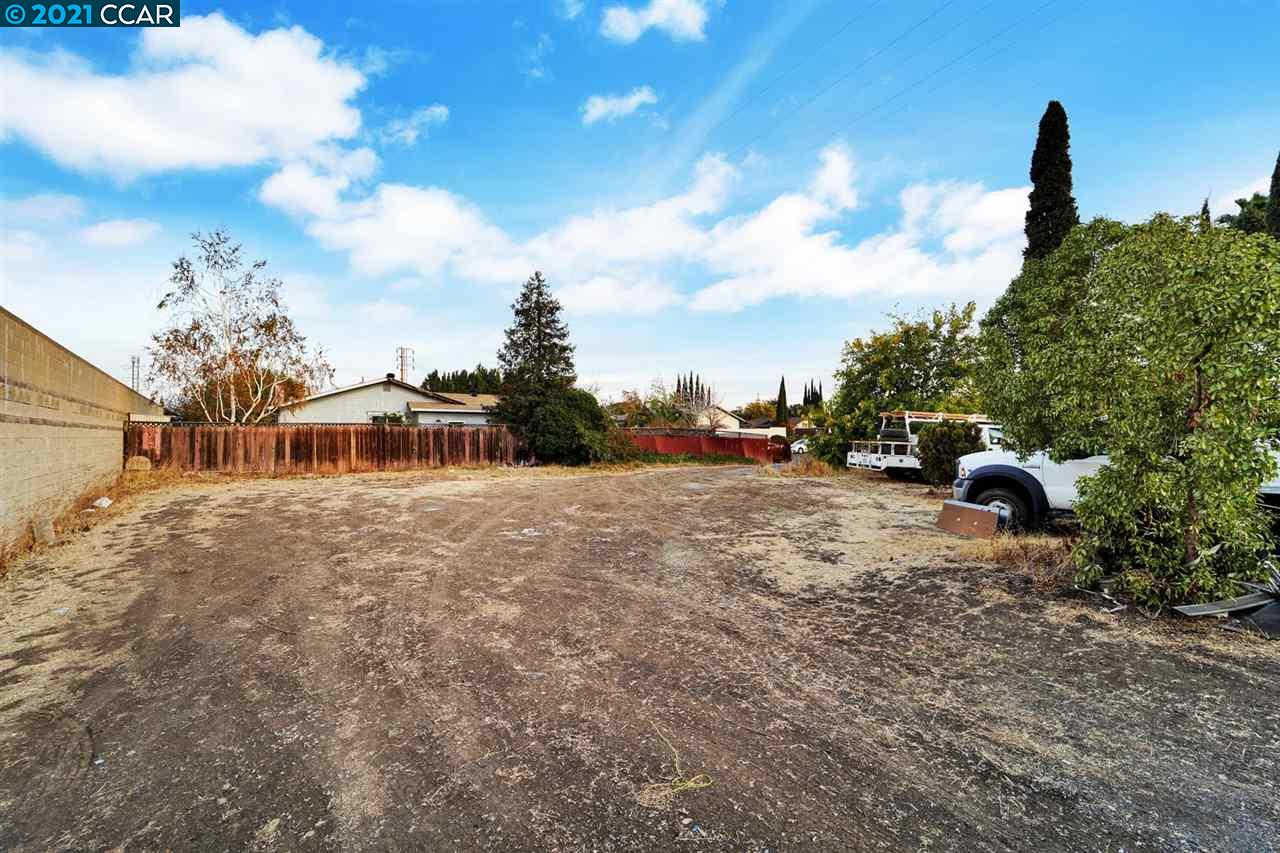 2102 Paige Ct, PITTSBURG, California 94565, ,Lots And Land,For Sale,Paige Ct,40965386