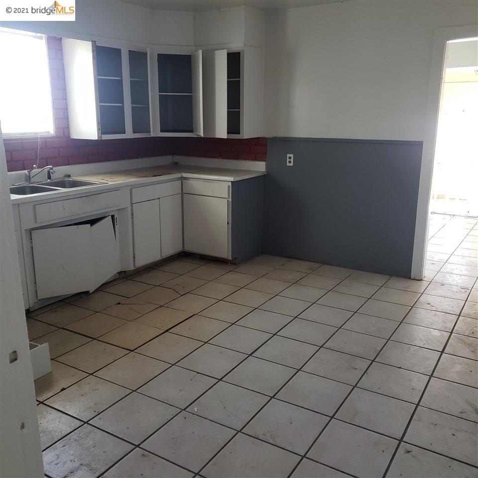 5401 Live Oak AVE, OAKLEY, California 94561, ,Comm Industrial For Sale,For Sale,Live Oak AVE,40965463