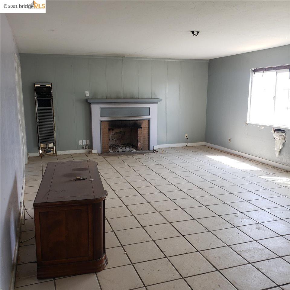 5401 Live Oak AVE, OAKLEY, California 94561, ,Comm Industrial For Sale,For Sale,Live Oak AVE,40965463