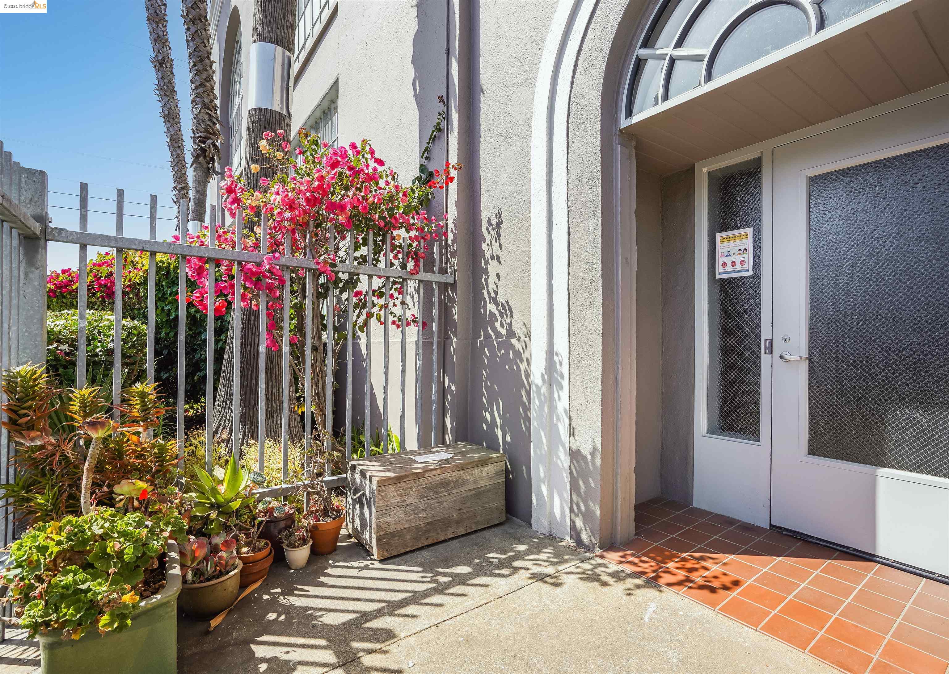 1920 Union St, OAKLAND, California 94607, ,Comm Industrial For Sale,For Sale,Union St,40965680