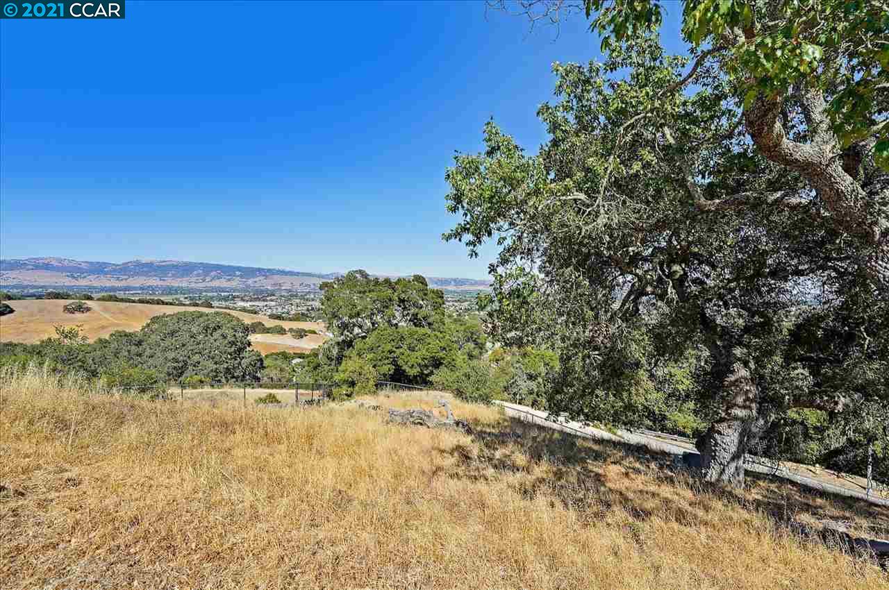 2291 Banyon Ct, GILROY, California 95020, ,Lots And Land,For Sale,Banyon Ct,40965472