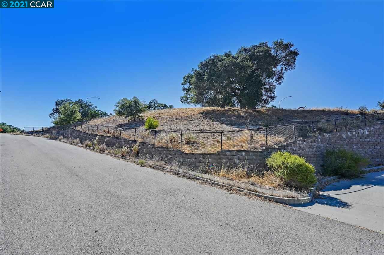 2291 Banyon Ct, GILROY, California 95020, ,Lots And Land,For Sale,Banyon Ct,40965472