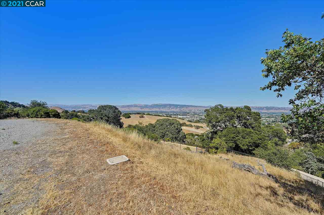 2291 Banyon Ct, GILROY, California 95020, ,Lots And Land,For Sale,Banyon Ct,40965472