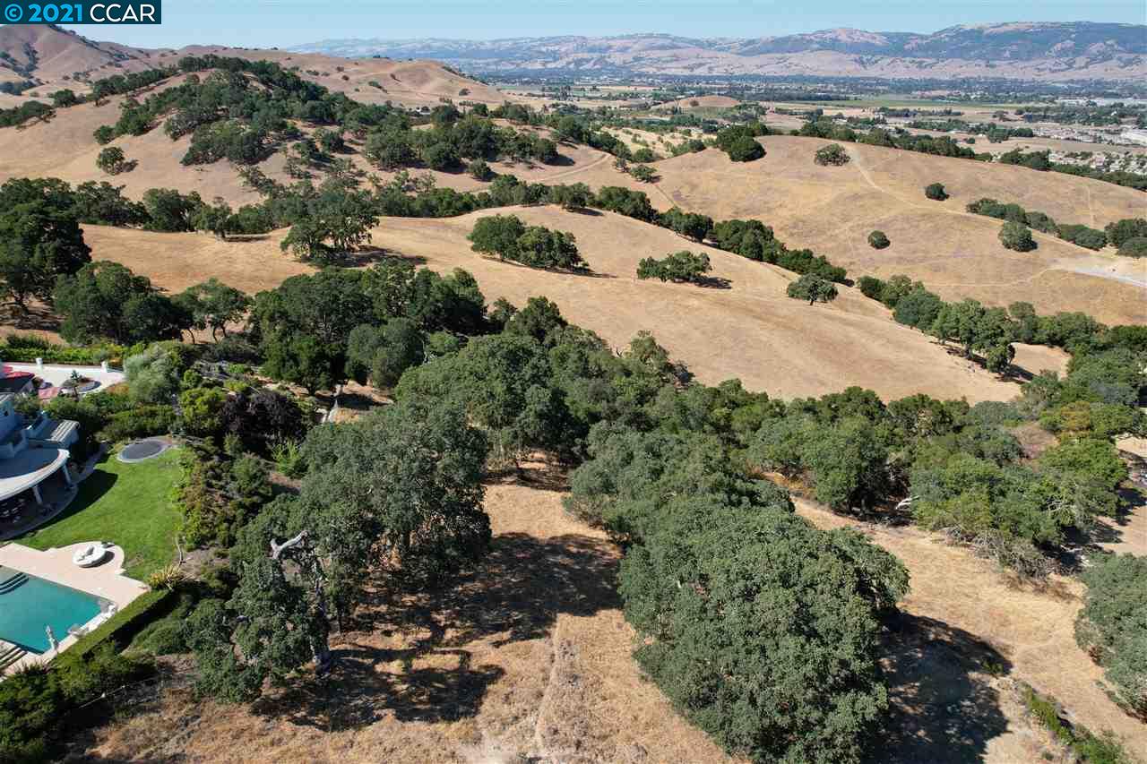 2291 Banyon Ct, GILROY, California 95020, ,Lots And Land,For Sale,Banyon Ct,40965472