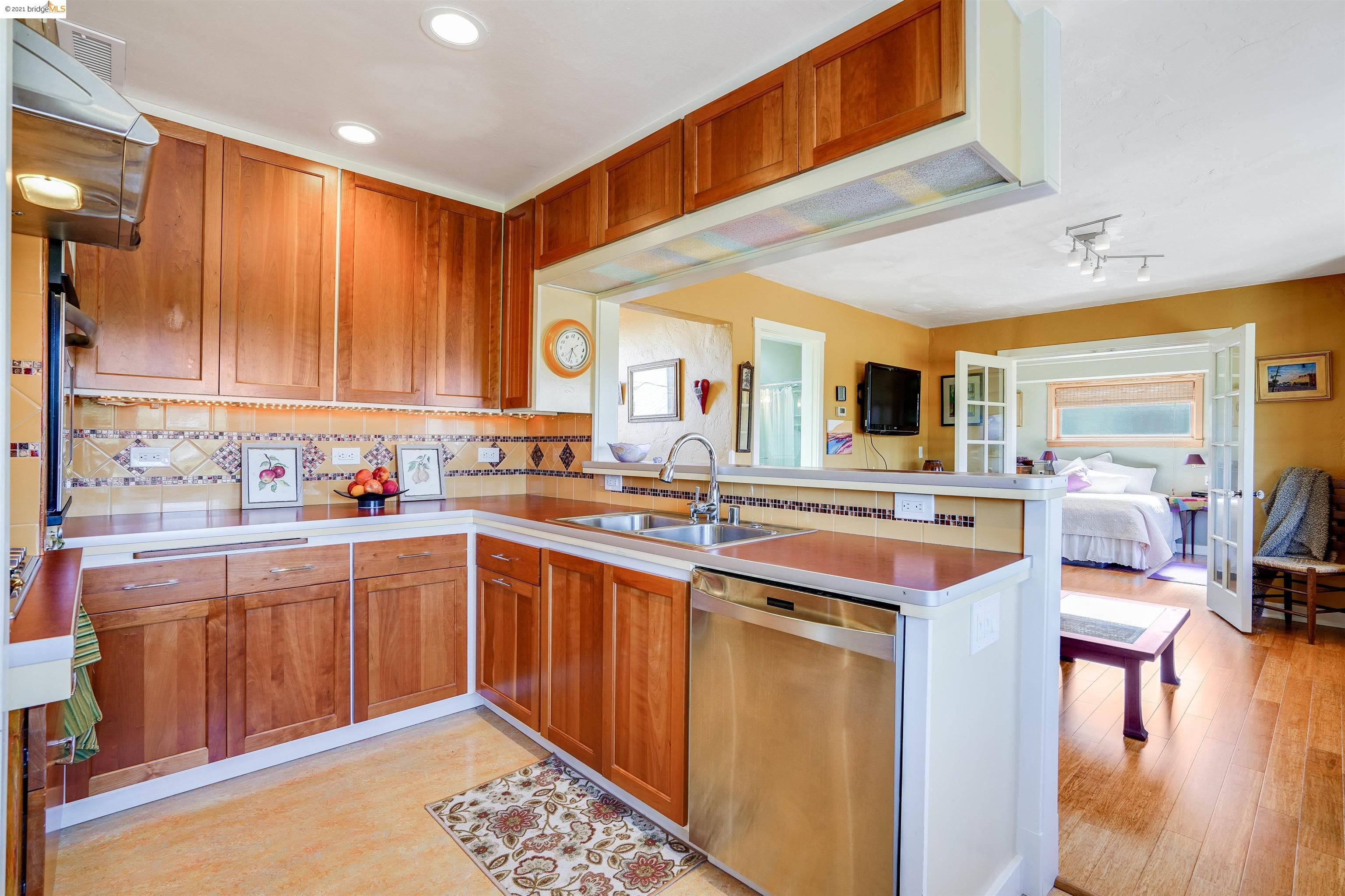 762 Stewart Ct, ALAMEDA, California 94501, ,Comm Industrial For Sale,For Sale,Stewart Ct,40965726
