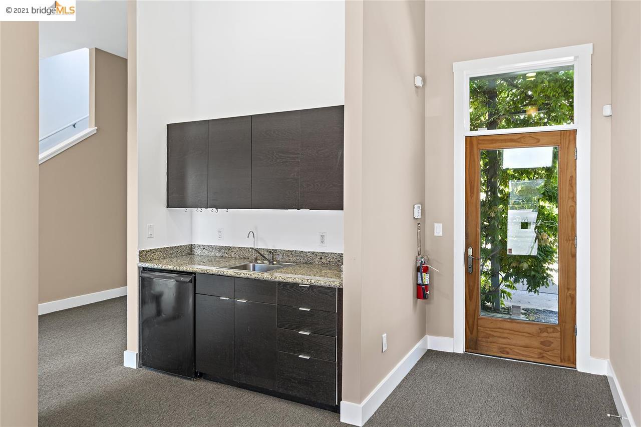 2831 7Th St, BERKELEY, California 94710, ,Comm Industrial For Sale,For Sale,7Th St,40965524