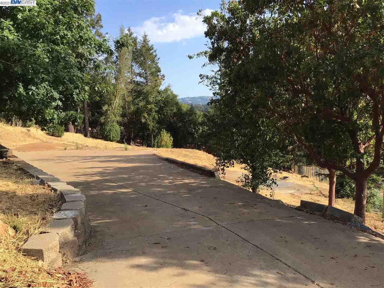 3676 Crown Hill Dr, SANTA ROSA, California 95404-7645, ,Lots And Land,For Sale,Crown Hill Dr,40965534