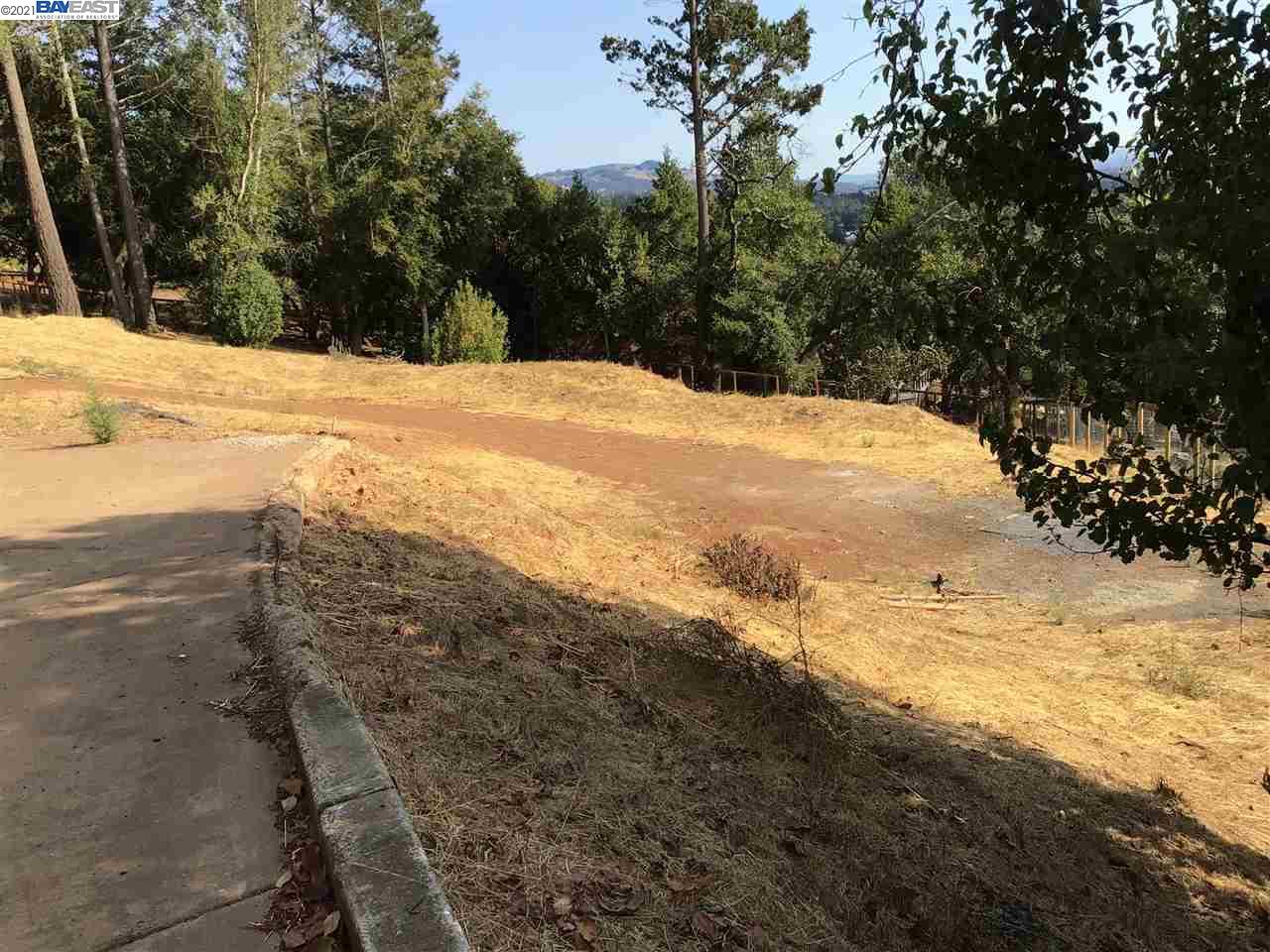 3676 Crown Hill Dr, SANTA ROSA, California 95404-7645, ,Lots And Land,For Sale,Crown Hill Dr,40965534