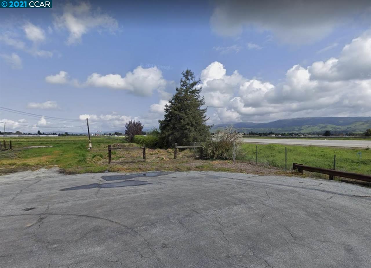 325B Denio Ave, GILROY, California 95020, ,Comm Lots And Land,For Sale,Denio Ave,40965557