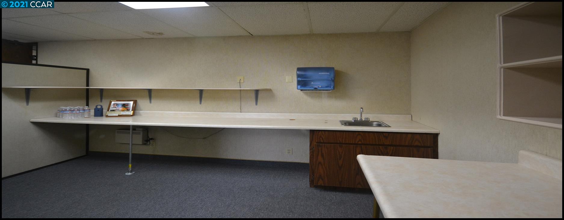 19845 Lake Chabot Rd, CASTRO VALLEY, California 94546, ,Comm Industrial For Lease,For Rent,Lake Chabot Rd,40965580