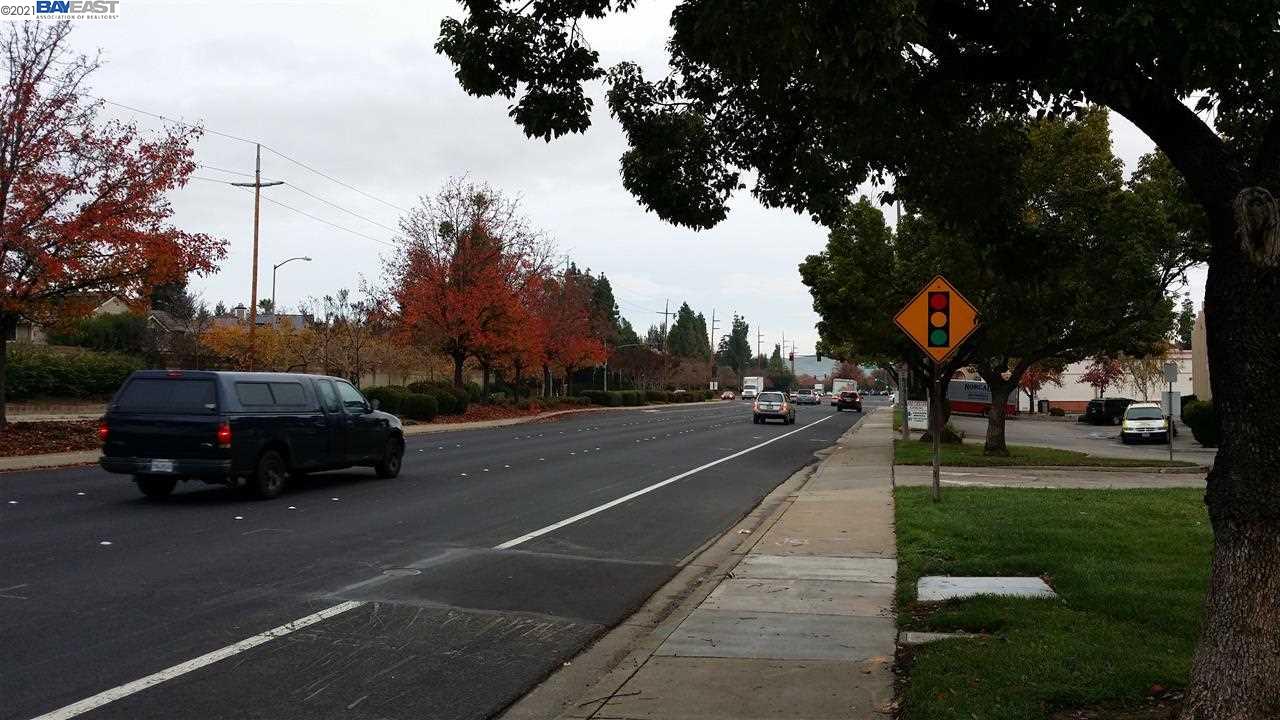 4047 1St St 237, LIVERMORE, California 94551, ,Comm Industrial For Lease,For Rent,1St St 237,40965604