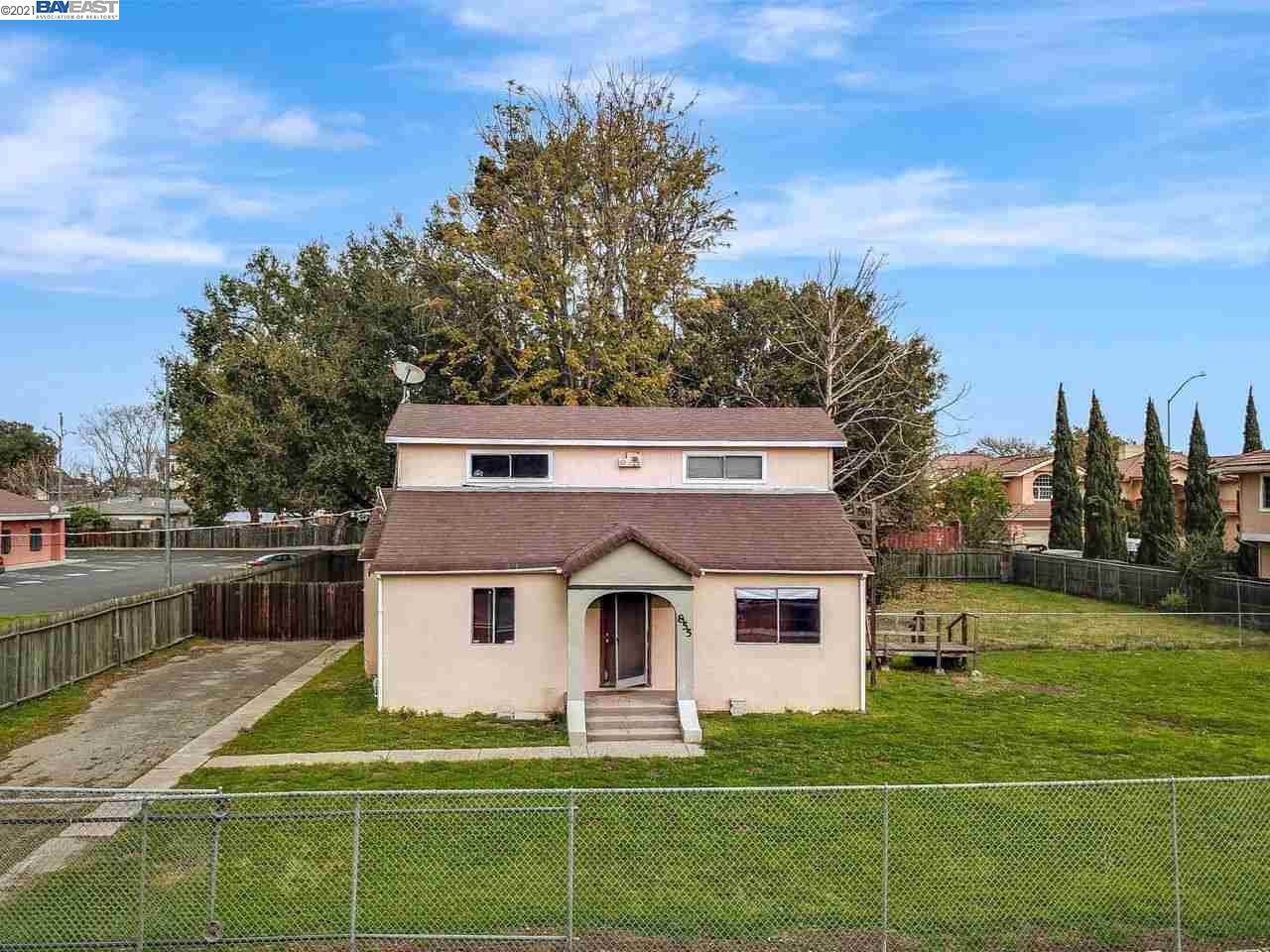 855 Runnymede, EAST PALO ALTO, California 94303-1735, ,Lots And Land,For Sale,Runnymede,40965619