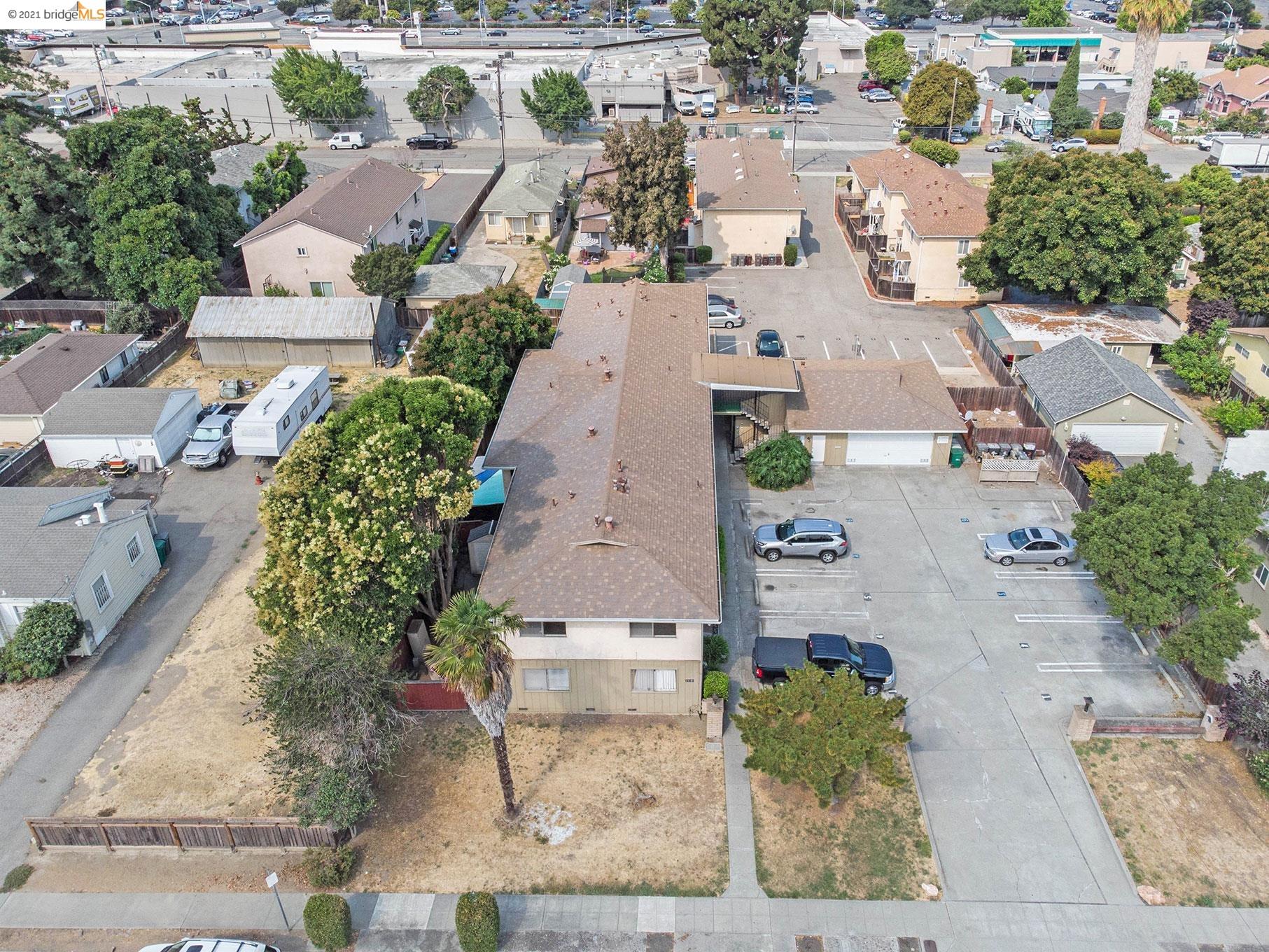 15565 Tracy St, SAN LORENZO, California 94580, ,Comm Ri Multi-units 5+,For Sale,Tracy St,40963928
