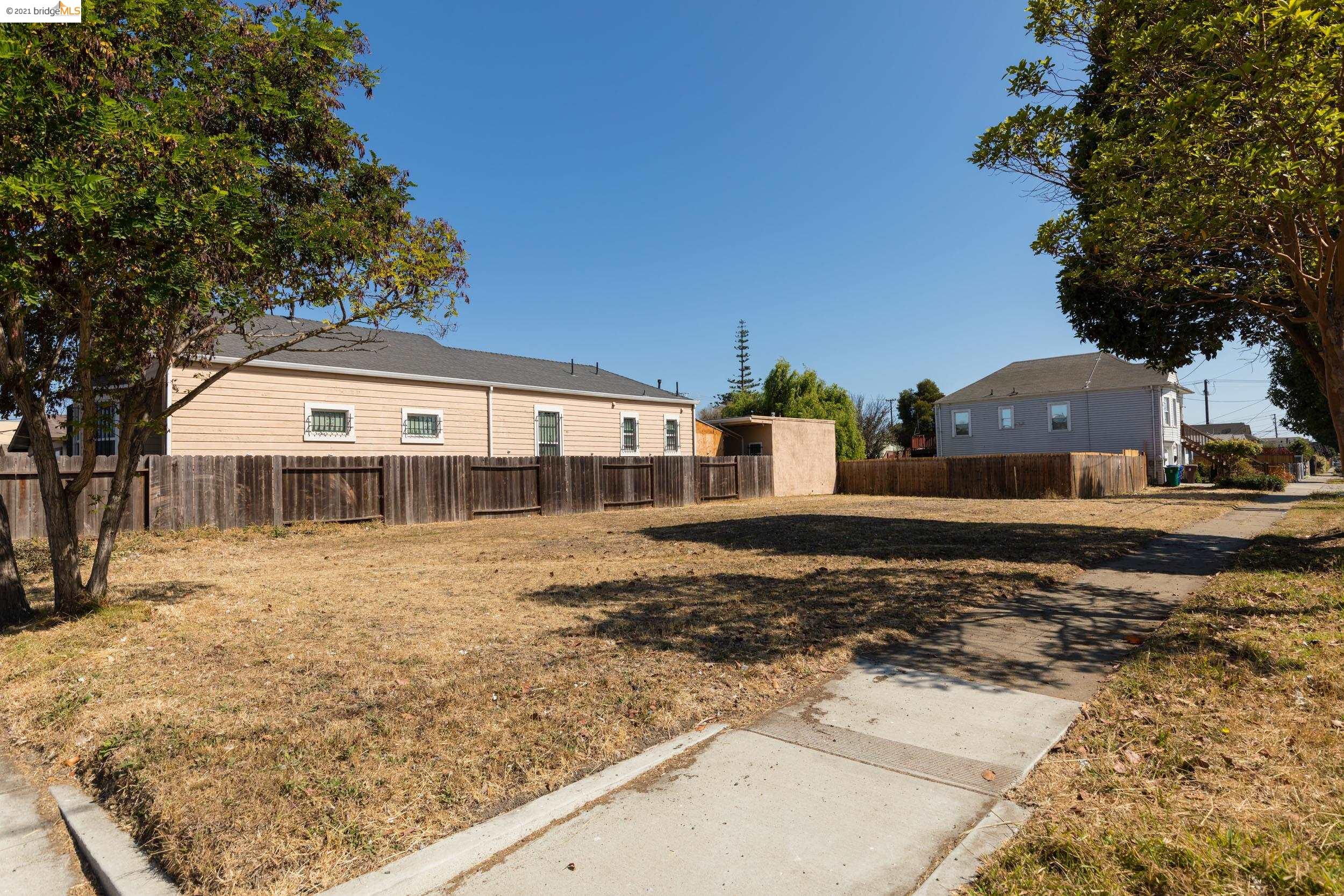 300 Ohio Avenue, RICHMOND, California 94804-2035, ,Lots And Land,For Sale,Ohio Avenue,40965702