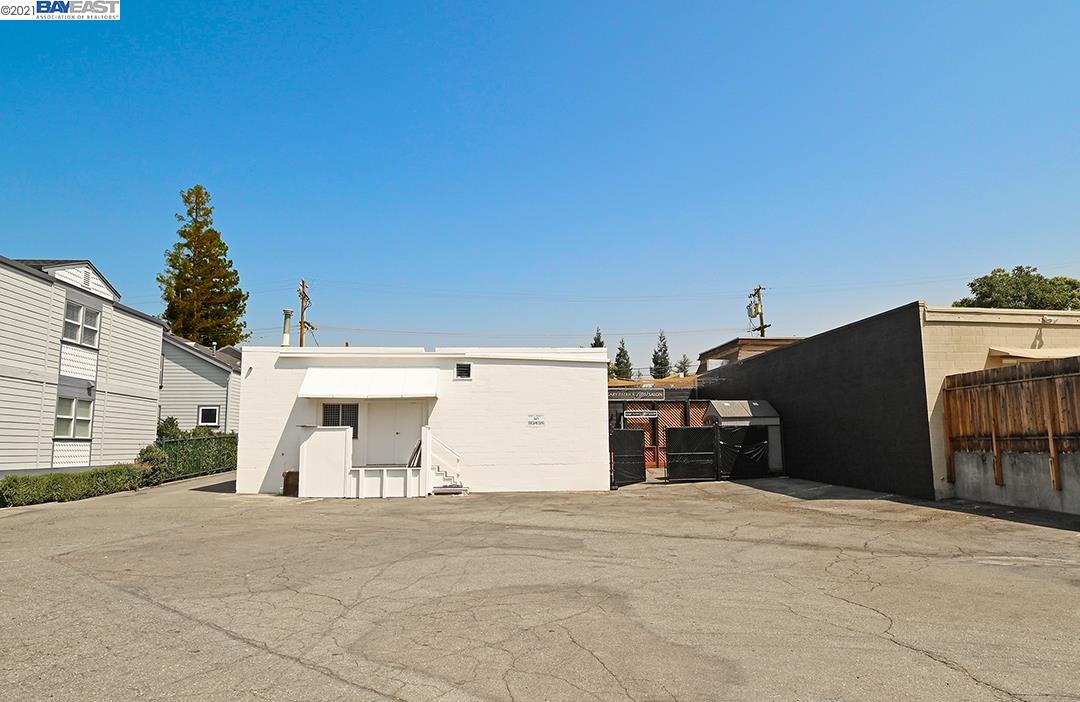 126 Spring St, PLEASANTON, California 94566, ,Comm Industrial For Sale,For Sale,Spring St,40965729