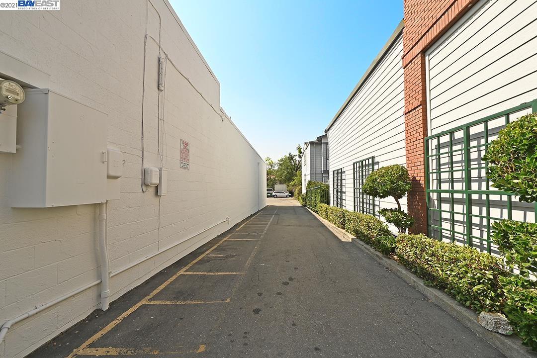 126 Spring St, PLEASANTON, California 94566, ,Comm Industrial For Sale,For Sale,Spring St,40965729