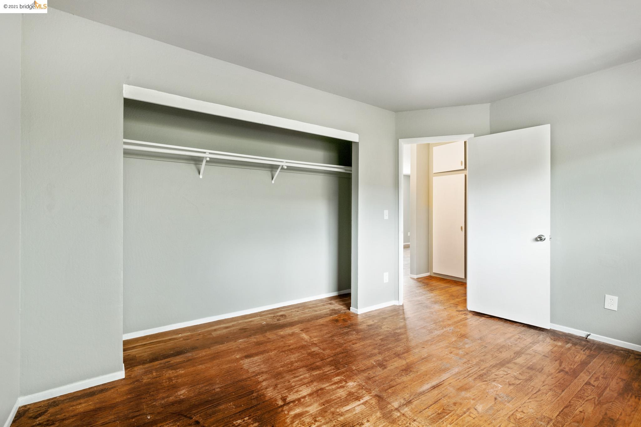 337 Laurel Ave, HAYWARD, California 94541, ,Comm Ri Multi-units 5+,For Sale,Laurel Ave,40964940
