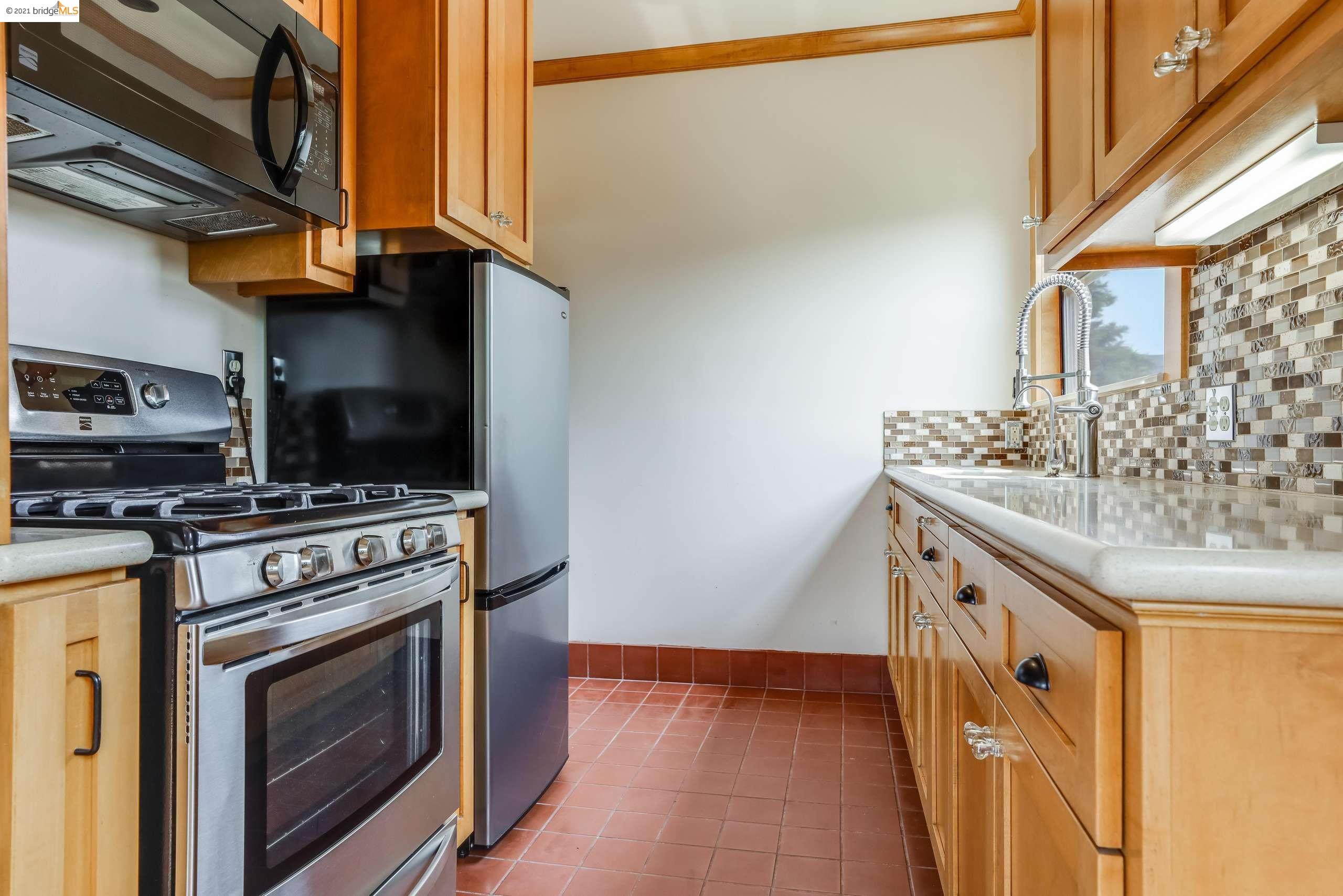 4154 Park Blvd, OAKLAND, California 94602, ,Comm Ri Multi-units 5+,For Sale,Park Blvd,40965268