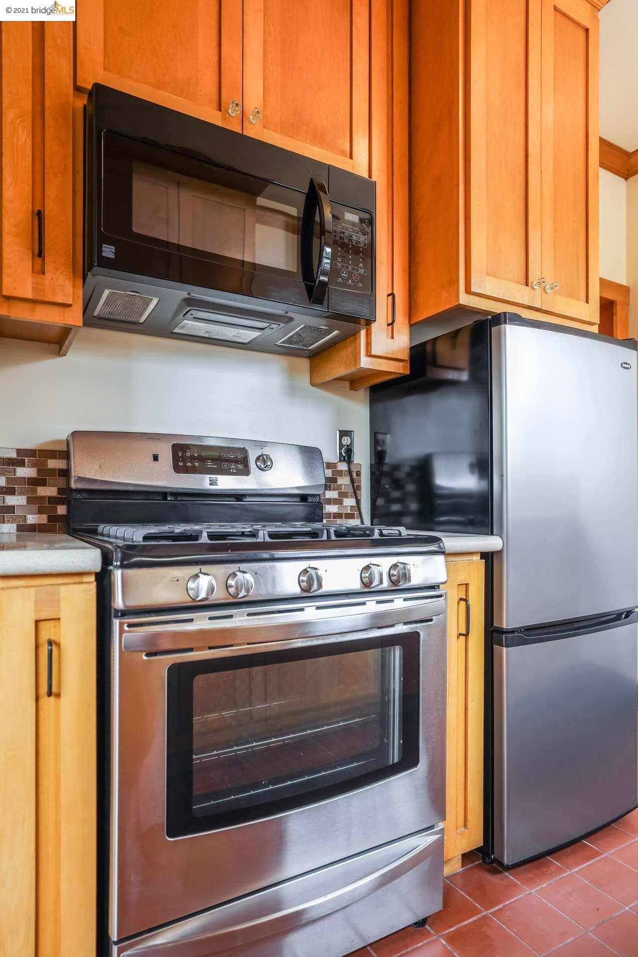 4154 Park Blvd, OAKLAND, California 94602, ,Comm Ri Multi-units 5+,For Sale,Park Blvd,40965268