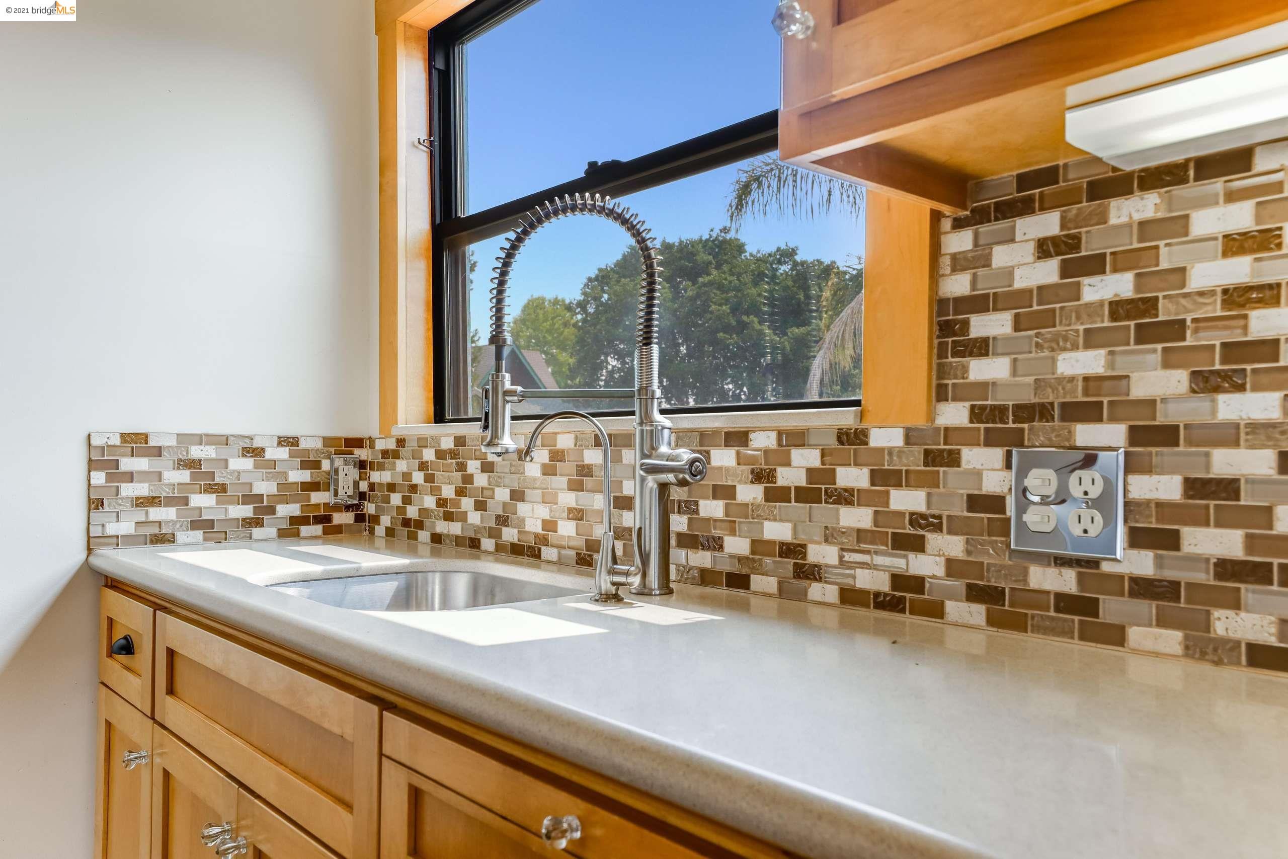 4154 Park Blvd, OAKLAND, California 94602, ,Comm Ri Multi-units 5+,For Sale,Park Blvd,40965268