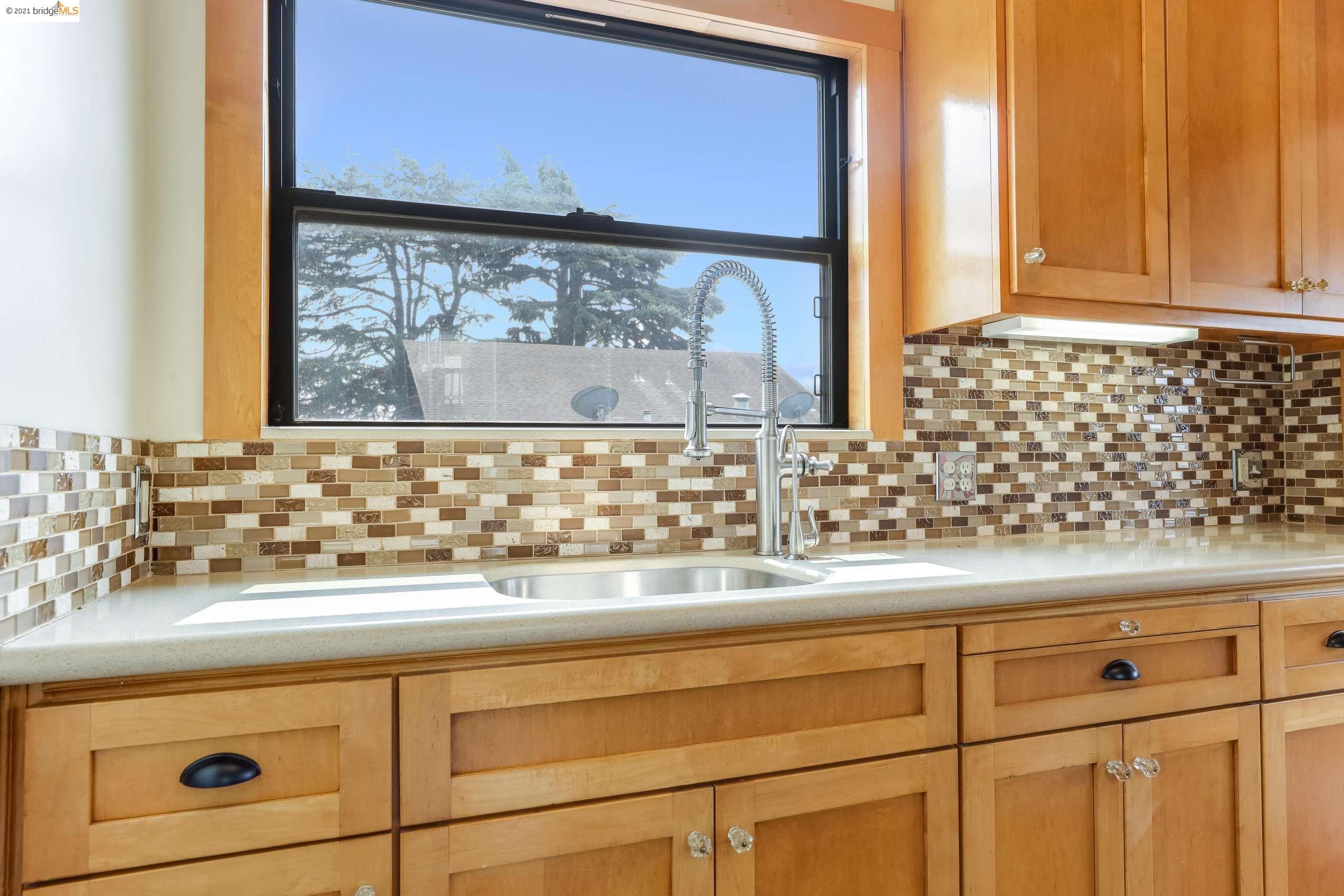 4154 Park Blvd, OAKLAND, California 94602, ,Comm Ri Multi-units 5+,For Sale,Park Blvd,40965268