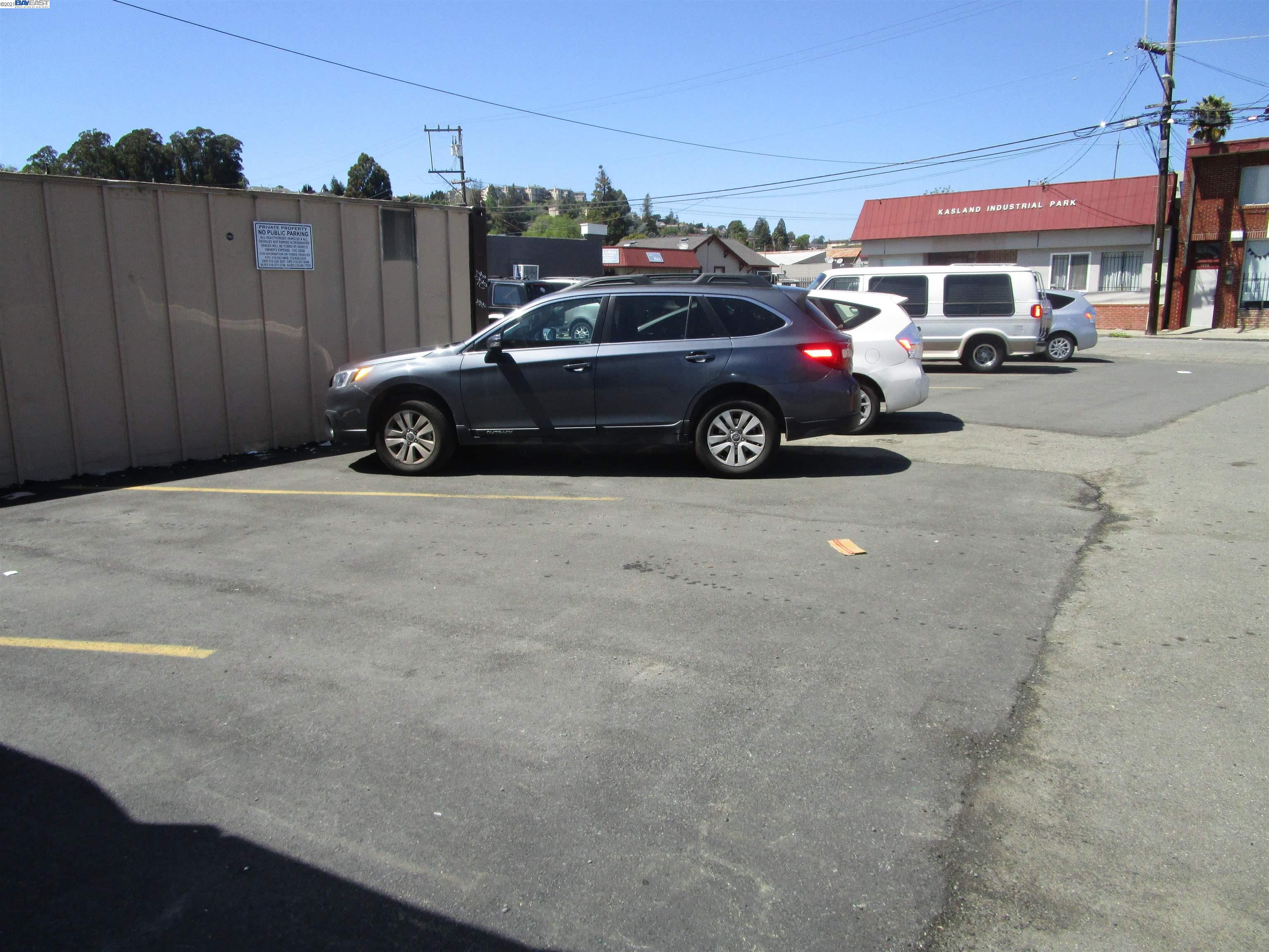 2644 CASTRO VALLEY BLVD, CASTRO VALLEY, California 94546, ,Comm Industrial For Sale,For Sale,CASTRO VALLEY BLVD,40965773