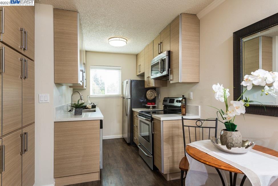 1414 Oakland Blvd, WALNUT CREEK, California 94596, ,Comm Ri Multi-units 5+,For Sale,Oakland Blvd,40965460