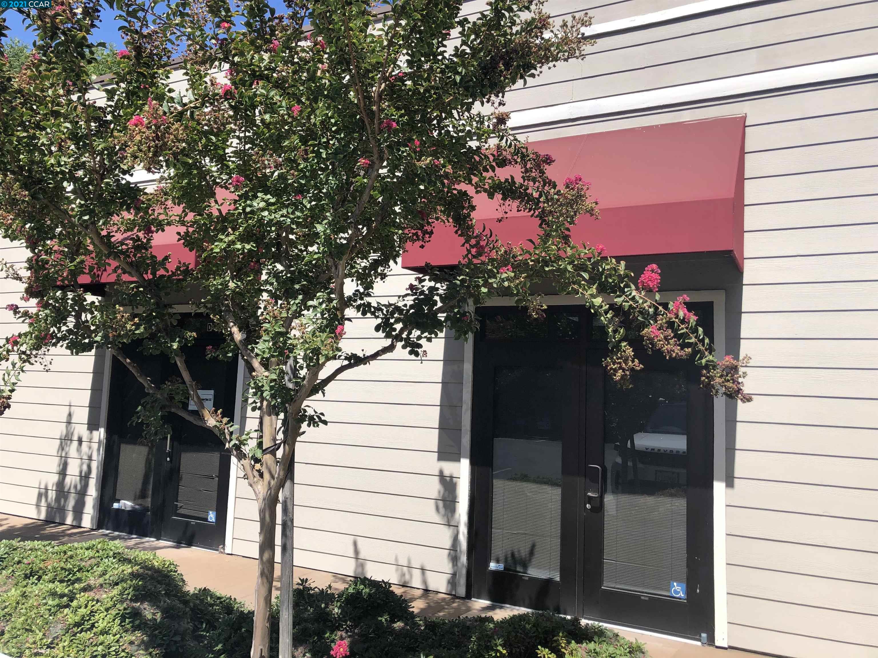 6160 Center St #D, CLAYTON, California 94517, ,Comm Industrial For Lease,For Rent,Center St #D,40965781