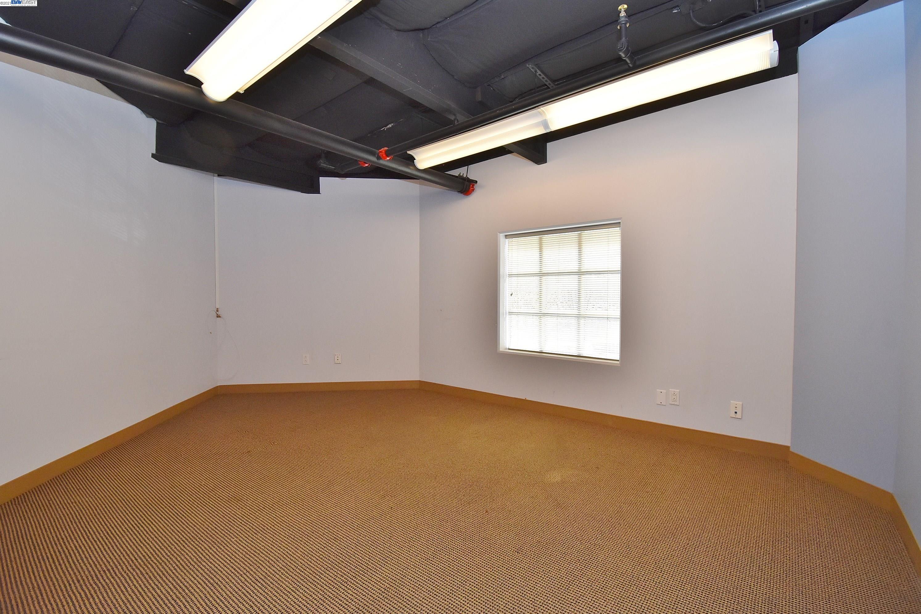 76 Wright Brothers Ave, LIVERMORE, California 94551, ,Comm Industrial For Lease,For Rent,Wright Brothers Ave,40965801