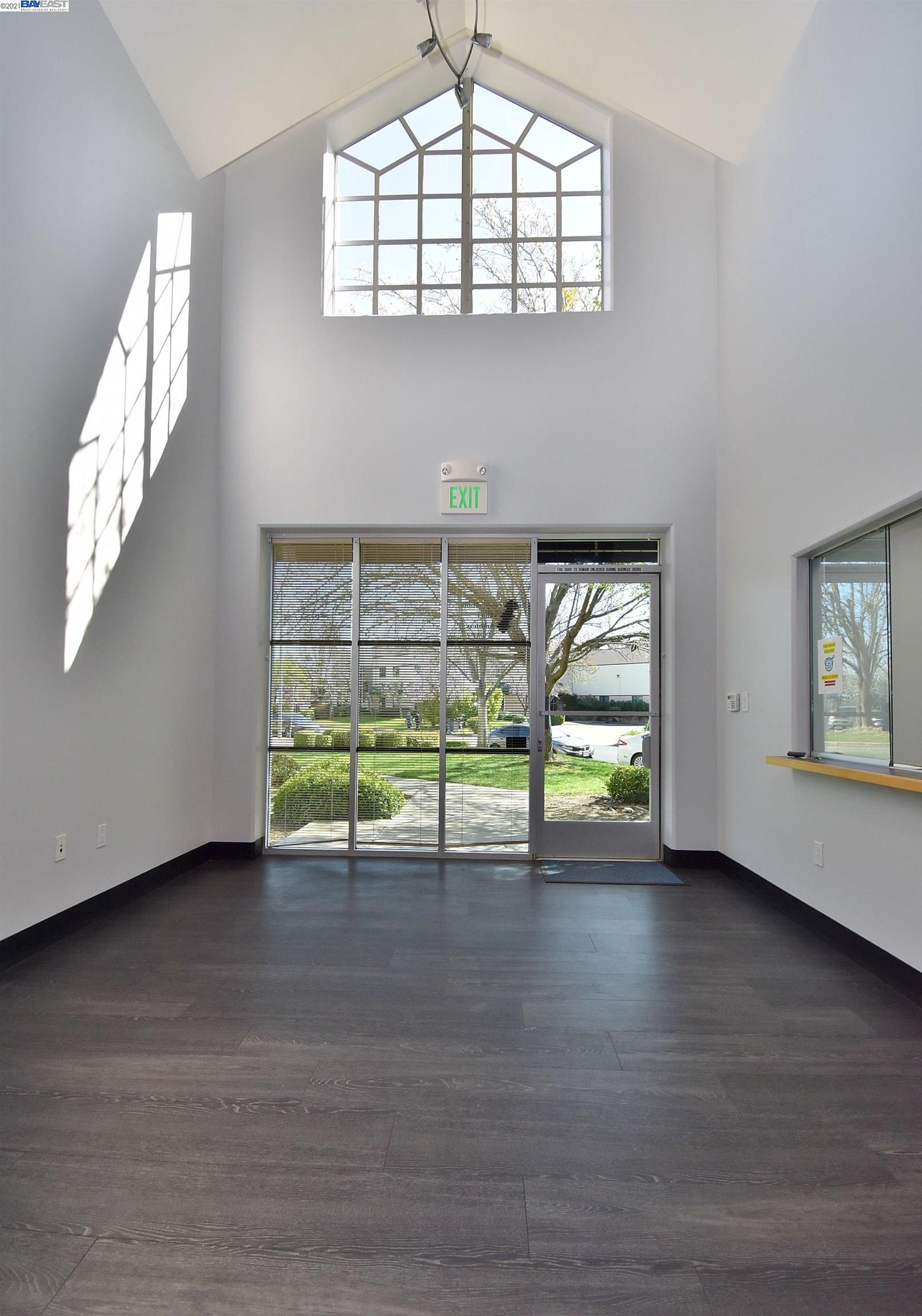 76 Wright Brothers Ave, LIVERMORE, California 94551, ,Comm Industrial For Lease,For Rent,Wright Brothers Ave,40965801