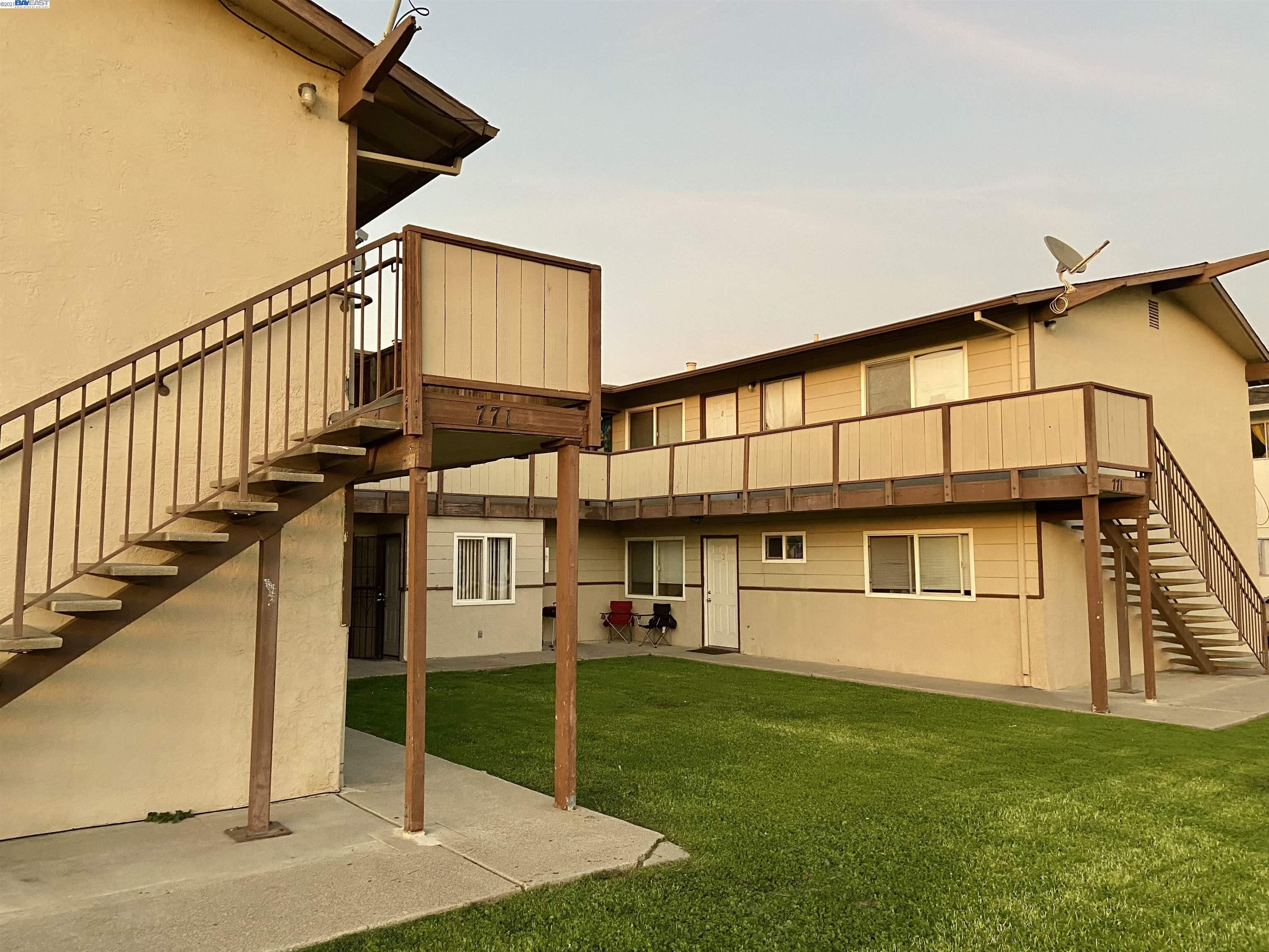 771 Memorial, HAYWARD, California 94541, ,Comm Ri Multi-units 5+,For Sale,Memorial,40966266