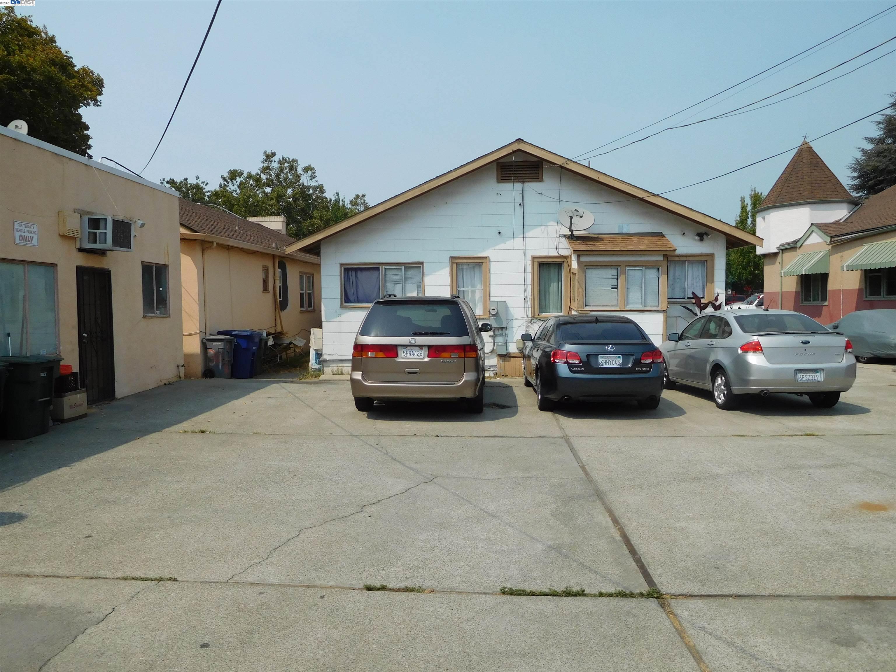 300-20 East14th, SAN LEANDRO, California 94577-1808, ,Comm Industrial For Sale,For Sale,East14th,40966267