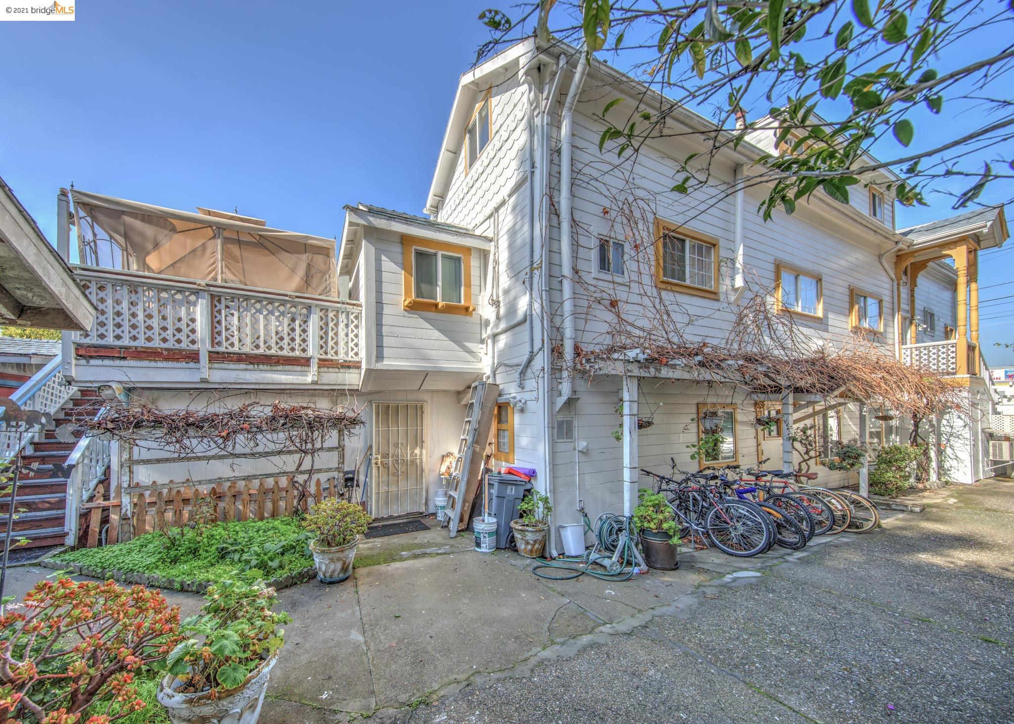 2040 Ashby, BERKELEY, California 94703, ,Comm Ri Multi-units 5+,For Sale,Ashby,40967007