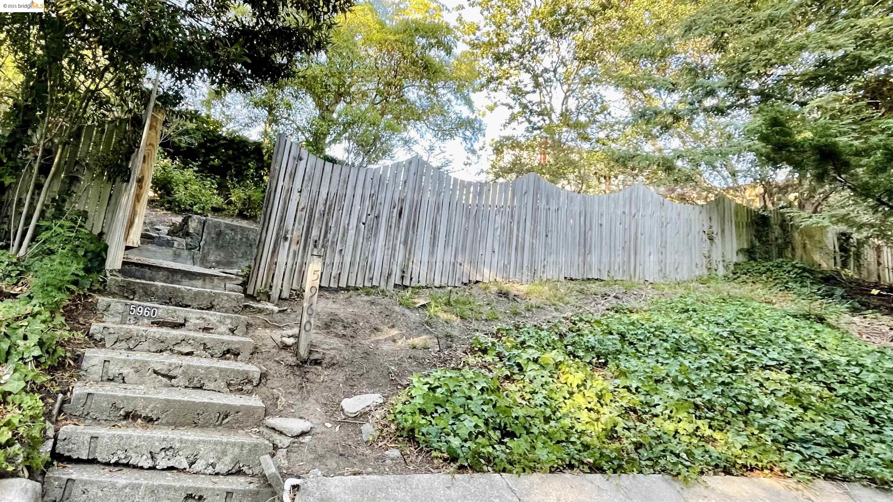5960 Romany Rd, OAKLAND, California 94618, ,Lots And Land,For Sale,Romany Rd,40967475