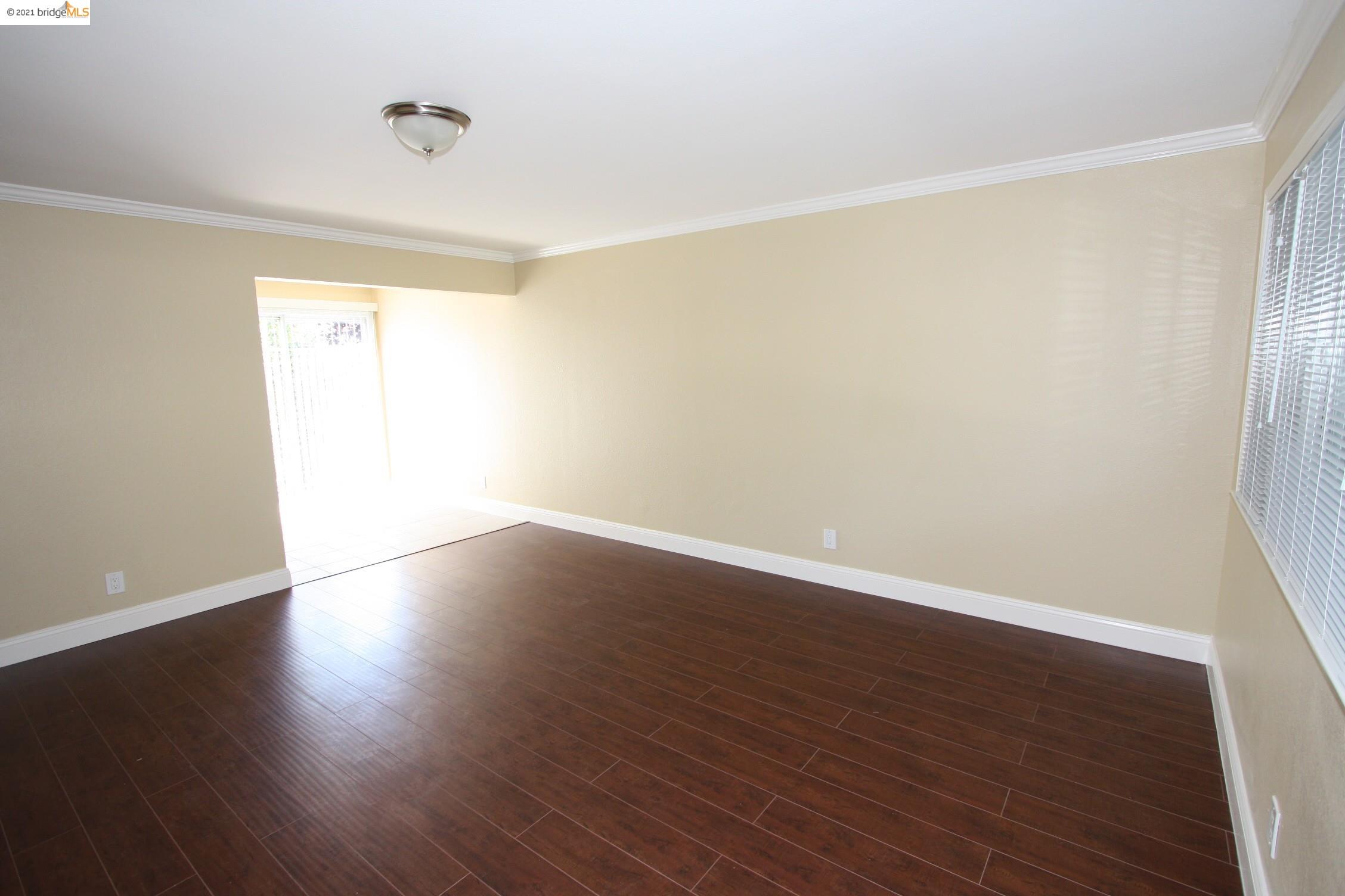 3809 Maybelle Avenue, OAKLAND, California 94619-2136, ,Comm Ri Multi-units 5+,For Sale,Maybelle Avenue,40967171