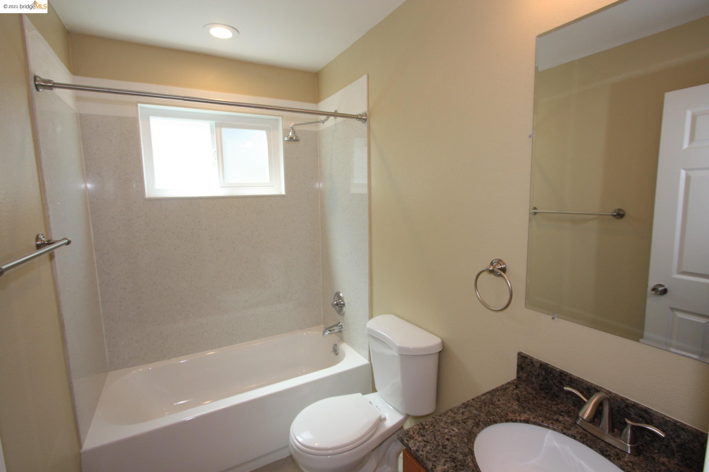 3809 Maybelle Avenue, OAKLAND, California 94619-2136, ,Comm Ri Multi-units 5+,For Sale,Maybelle Avenue,40967171