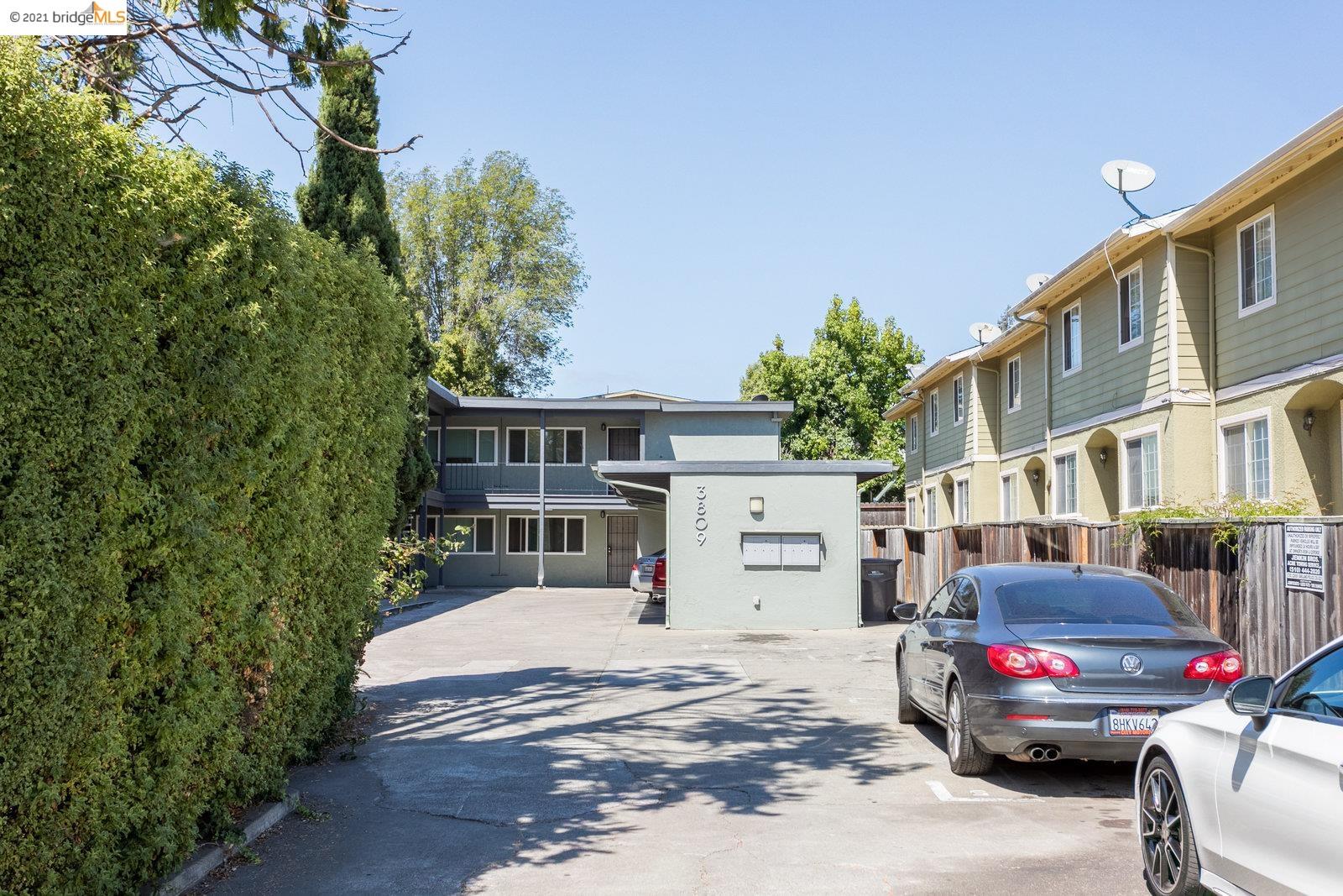 3809 Maybelle Avenue, OAKLAND, California 94619-2136, ,Comm Ri Multi-units 5+,For Sale,Maybelle Avenue,40967171