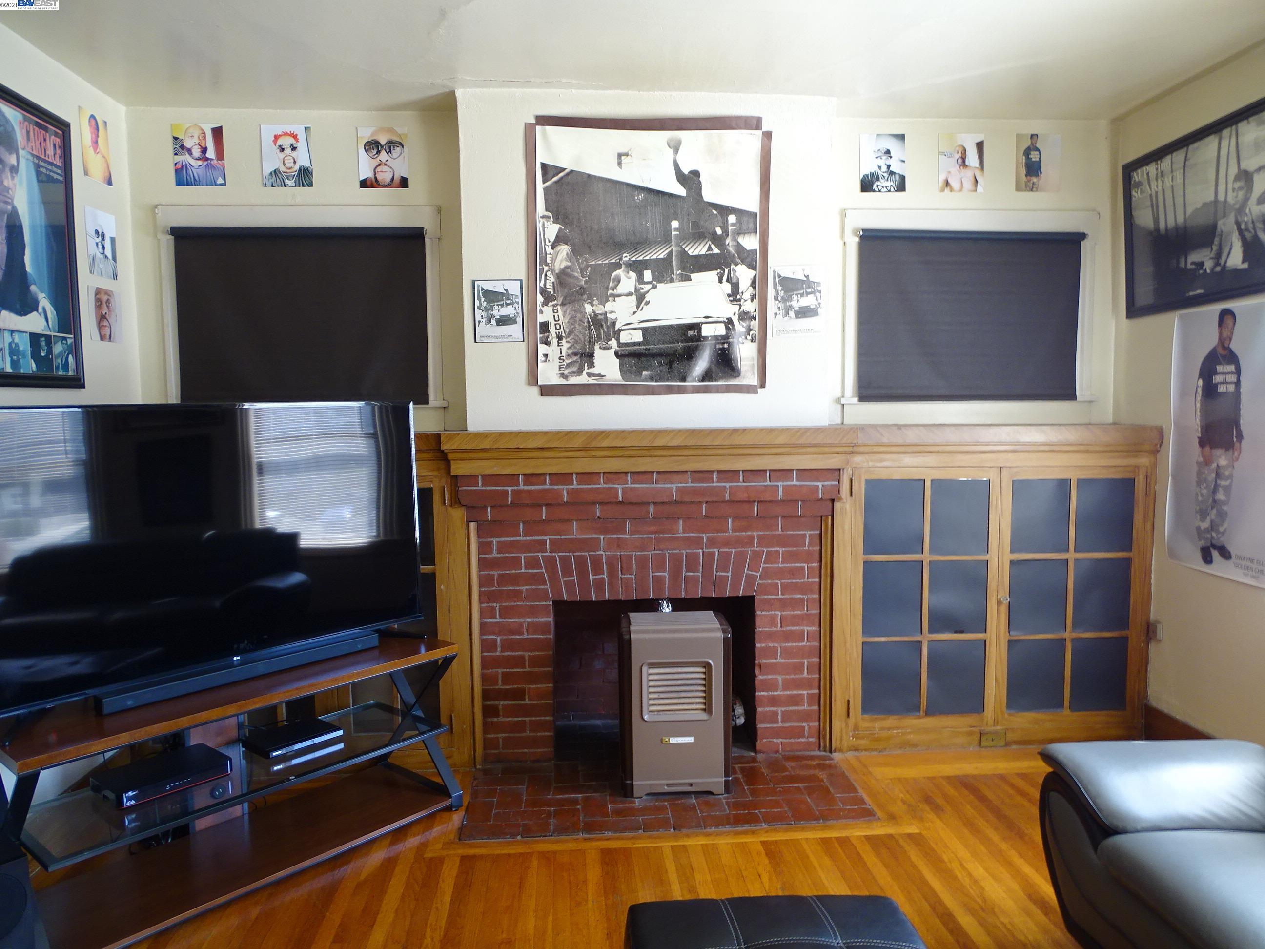 2121 Santa Clara Ave, ALAMEDA, California 94501, ,Comm Ri Multi-units 5+,For Sale,Santa Clara Ave,40967290