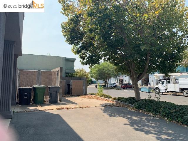 607 Hedburg Way, OAKDALE, California 95361, ,Comm Industrial For Sale,For Sale,Hedburg Way,40967509